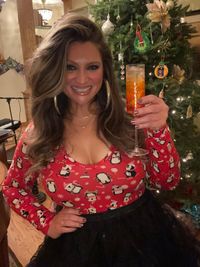 A Very "Perry" Holiday Show!