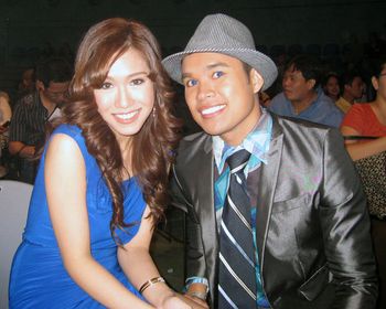 STAR AWARDS - Zac with Rachelle Ann Go
