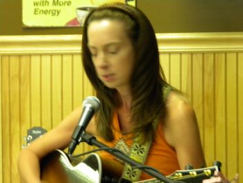Kim at The Buzz. August 7, 2010
