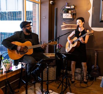 Ryan Johnson & Marye Lobb Duo Live Performance at Flight Wine Bar photo by Aaron Winters
