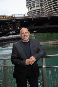 Chicago's Own Piano Man at The Palm Court!