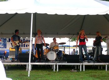 Pymatuning Lake Festival, Ashtabula Ohio! Beautiful festival and sooo close to home!!!! :)
