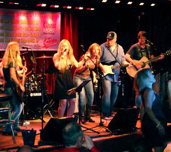 Last night rockin' the Buckeye Cruise for Cancer!
