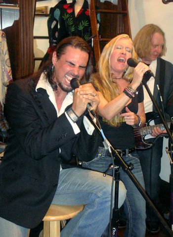 Rockin' with Snowblynd @ Manuel's in Nshville!
