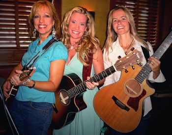 Gettin' ready for the show @ the Grand Opening of J. Mark's in Pompano Beach, FL!
