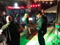 Kozmic Pearl Show
