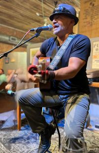 Salty Dog's (Solo)