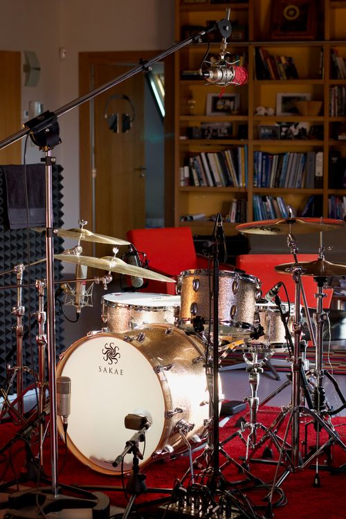 Neumann U47 FET microphone featured on the superb SAKAE kick drum - Supertone Records recording studio