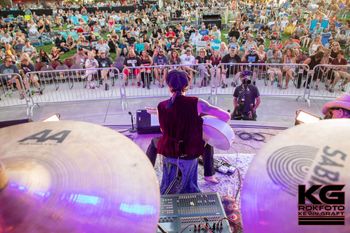 Acoustic Vintage Rock N’ Roll — a view from the stage. Photo: Kevin Graft / KG Rokfoto.
