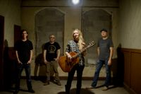 Molly Thomas & The Rare Birds