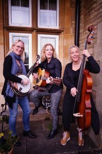 Hillfillies at café Koordinaten