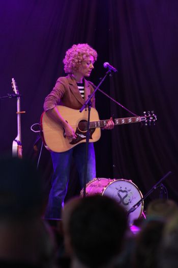 Abbe Wood from Sound of the Sirens mesmerising the crowd at Beautiful days Festival 26 | The Source Studio Exeter
