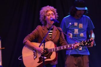 Abbe Wood & Samantics from Sound of the Sirens mesmerising the crowd at Beautiful days Festival 26 | The Source Studio Exeter
