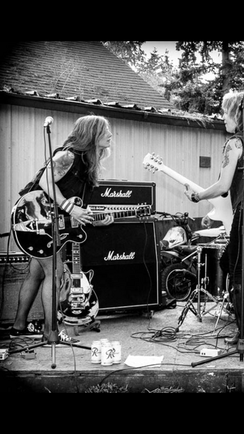 www.pashaxposeu.com Playing with Bitch School 2018
