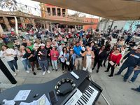 Dueling Pianos in Duluth!