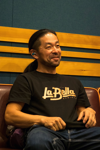 Davina Robinson Recording sessions for the album Bluesaholic with band members in Osaka, Japan. Taro Takagi
