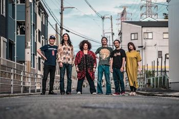 Davina Robinson and the band Bluesaholic — blues and soul from Japan。ダヴィーナ・ロビンソンとバンド「Bluesaholic」
