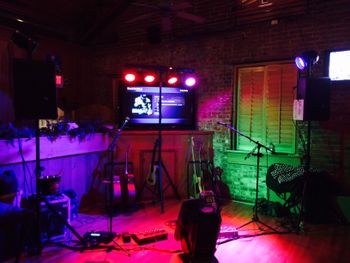 Dos Eddies at Chefs 105 (Morehead City, NC
