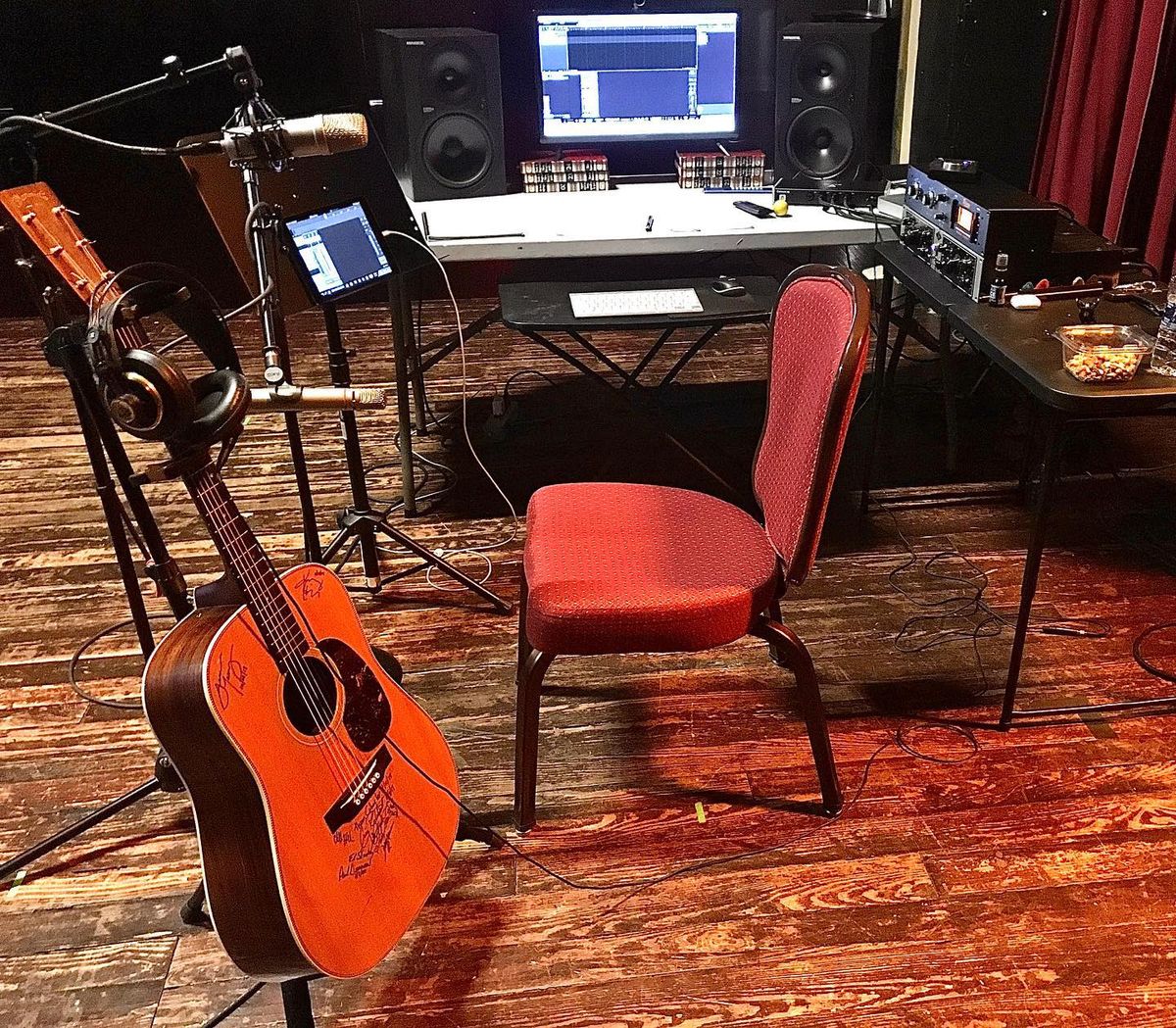Hire Sol to record your favorite song