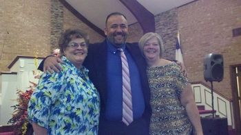 Julia, Tim & Edie
