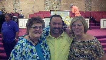 Julia, Phillip & Edie
