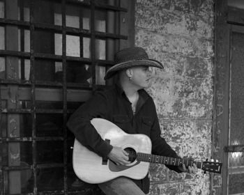 Greg Walton - Lead Vocals
