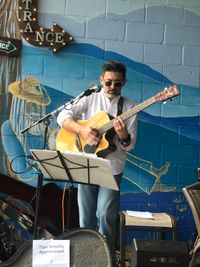 Mark M McDonald Live