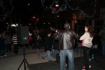 Local restaurants fed the crowd, people sang along, and later, children were dancing at the foot of the stage.
