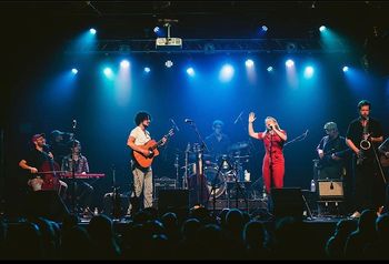 Live at Cat's Cradle as Guest with Violet Bell
