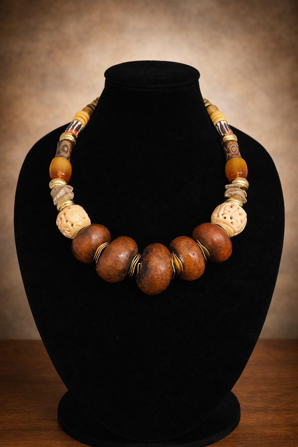 Heritage Crown Choker