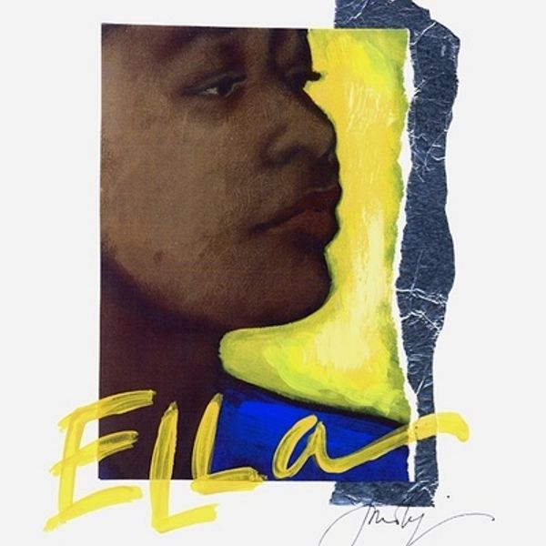 Ella / Close Up