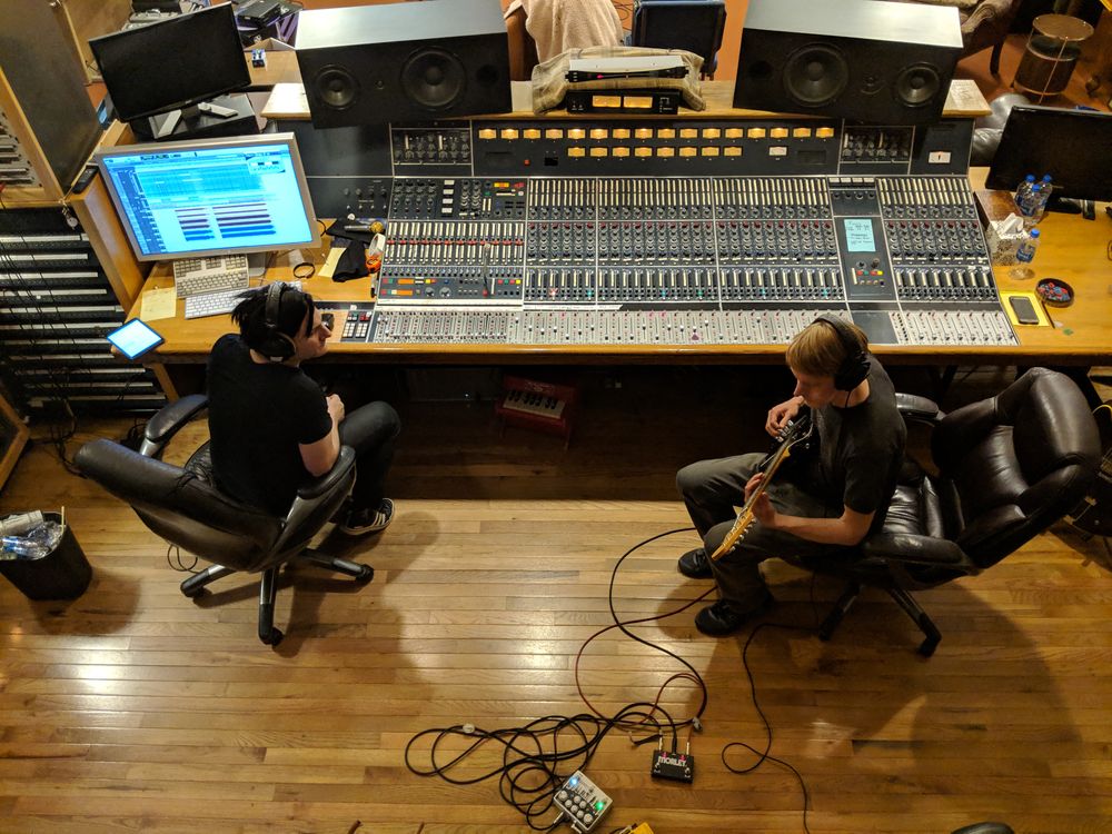 Relevant Discord, Joe Haze, Traverse, Today We Remember, Discord, Rediscovery, modern rock, Sylvia Massy, Studio Divine
