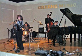 With jazz flute icon Lori Bell. Jeff Denson, bass, Marland Waak, drums.
