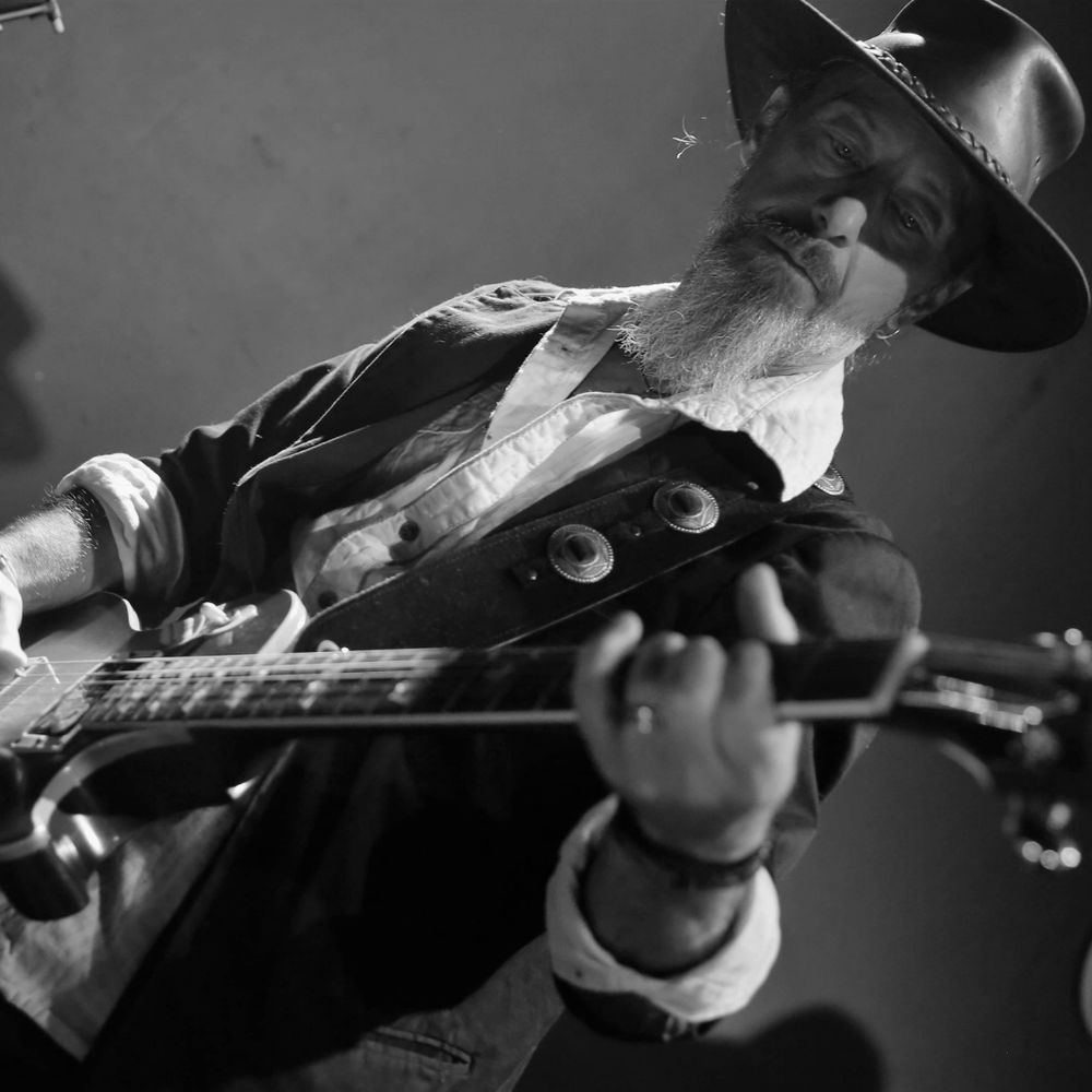 Mick Lay Mick Layne - Biography