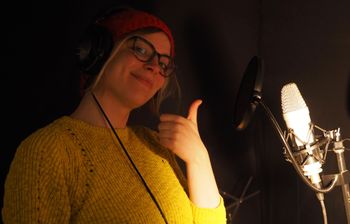 Ema Jean, Backup Vocalist in "On This Shore" EP. Photo: bc
