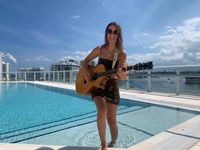 Leah Simmons at the MIAMI YOUTH FAIR!