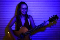Leah Simmons LIVE at Dangerous Minds