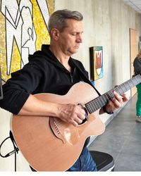 Solo Guitar Concert