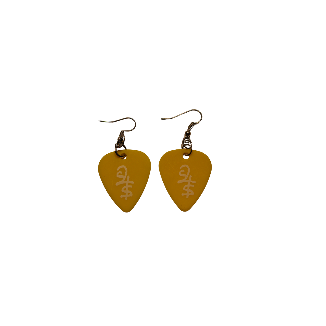 Commit to the Song single pick pair of earrings YELLOW