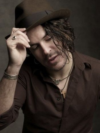 Hey La Hey Promo - 2009
