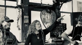Doc Holliday’s, Nashville Honky Tonk
