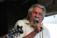 Marcus Salomon Solo with The New Hope Band