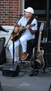 Steve Jochum solo/acoustic