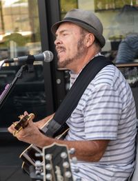 Steve Jochum solo/acoustic