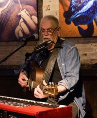 Carl Mateo at Pearl Moon