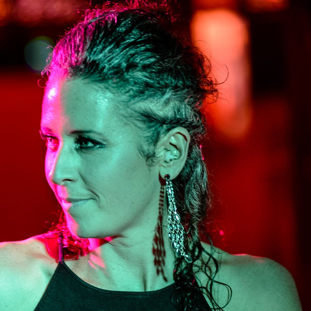 Fi Buchet | FIBu | Independent Recording Artist | Vocalist, Songwriter & Music Producer NZ