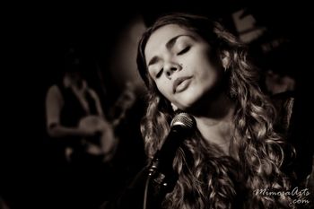 Live at the Bluebird. Photo by Mimosa Arts, Nashville, TN.
