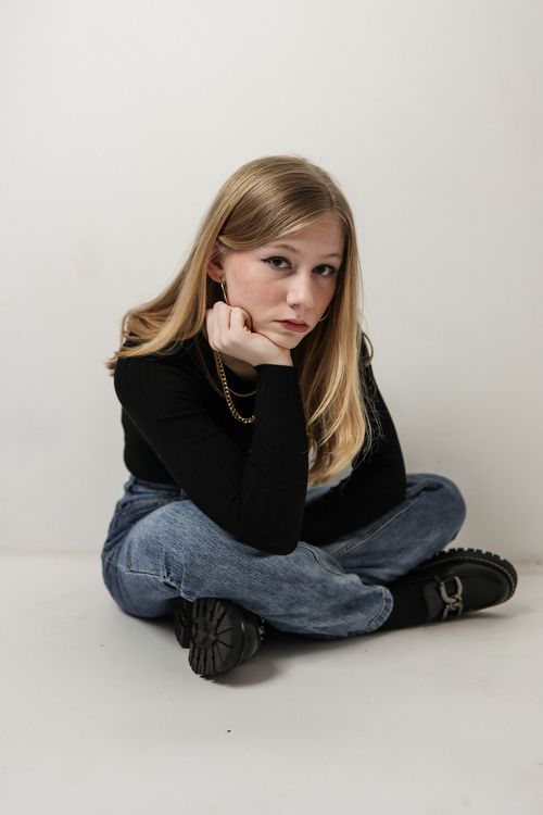 Ann Gray - Press