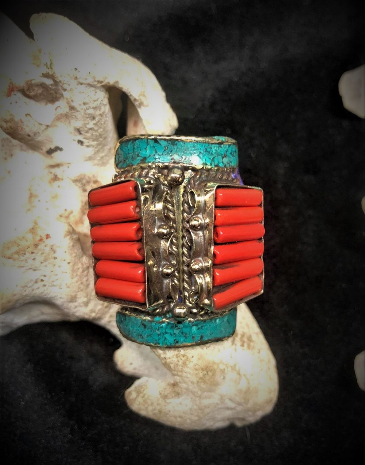 Coral Love Ring