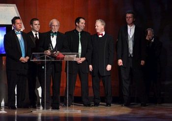 2007 IBMA Awards..Talkin with Jamie Dailey after getting Vocal Group of the Year with DL&Q
